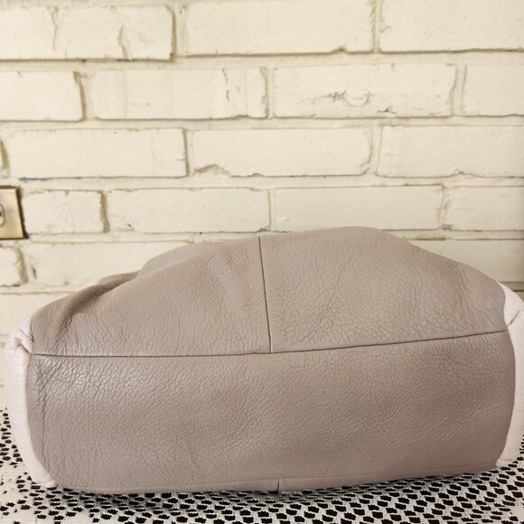 Coach Madison Phoebe Tan & Chalk Shoulder Bag Purse - Picture 11 of 15